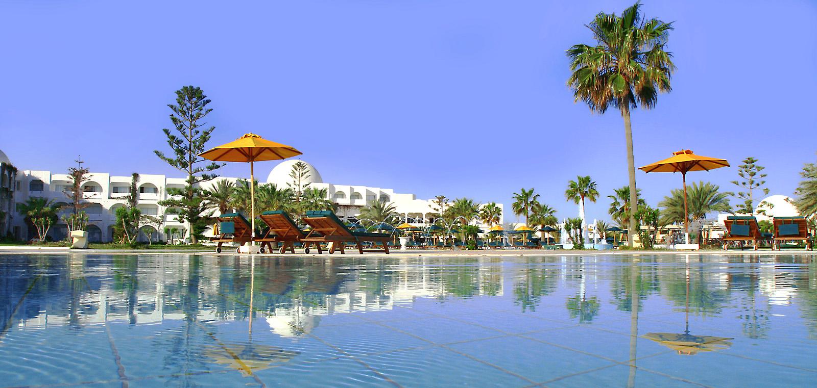 Djerba Plaza Thalasso & Spa 特里法 外观 照片