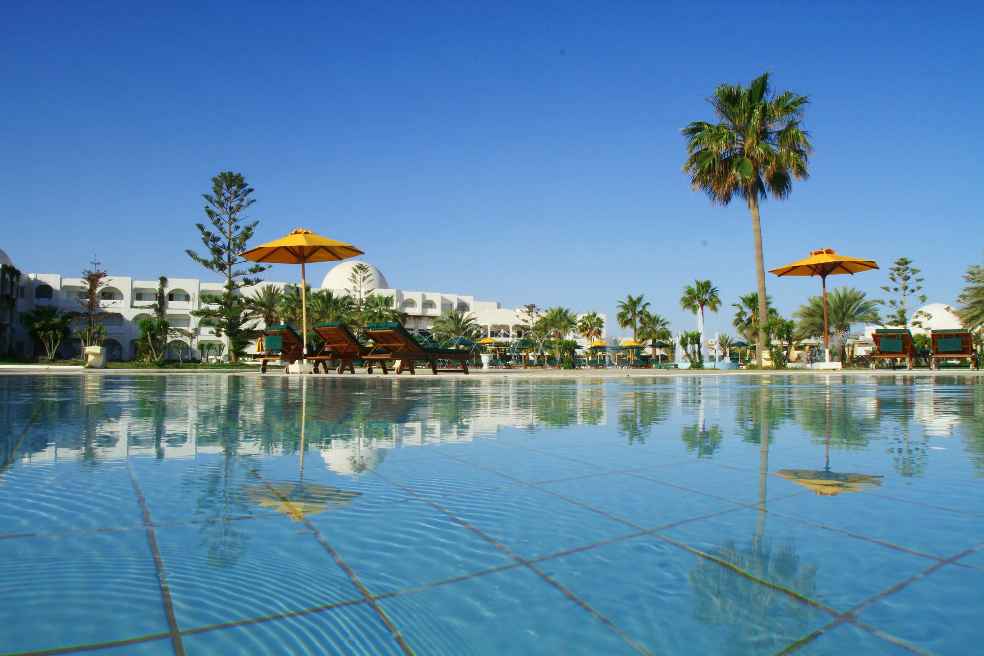 Djerba Plaza Thalasso & Spa 特里法 外观 照片