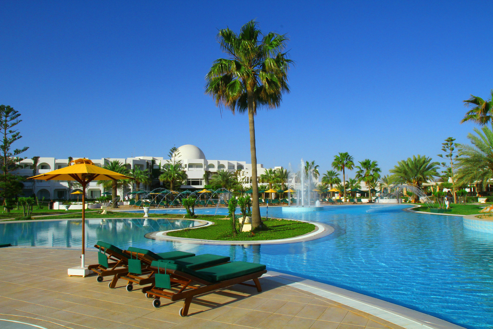 Djerba Plaza Thalasso & Spa 特里法 外观 照片